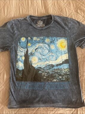 Vincent van Gogh Starry Night shirt size XS